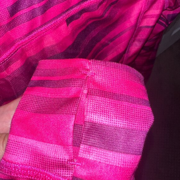 Running Pullover - Picture 3 of 3